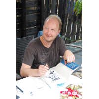 Mark Hendriks - Tibet LUXE